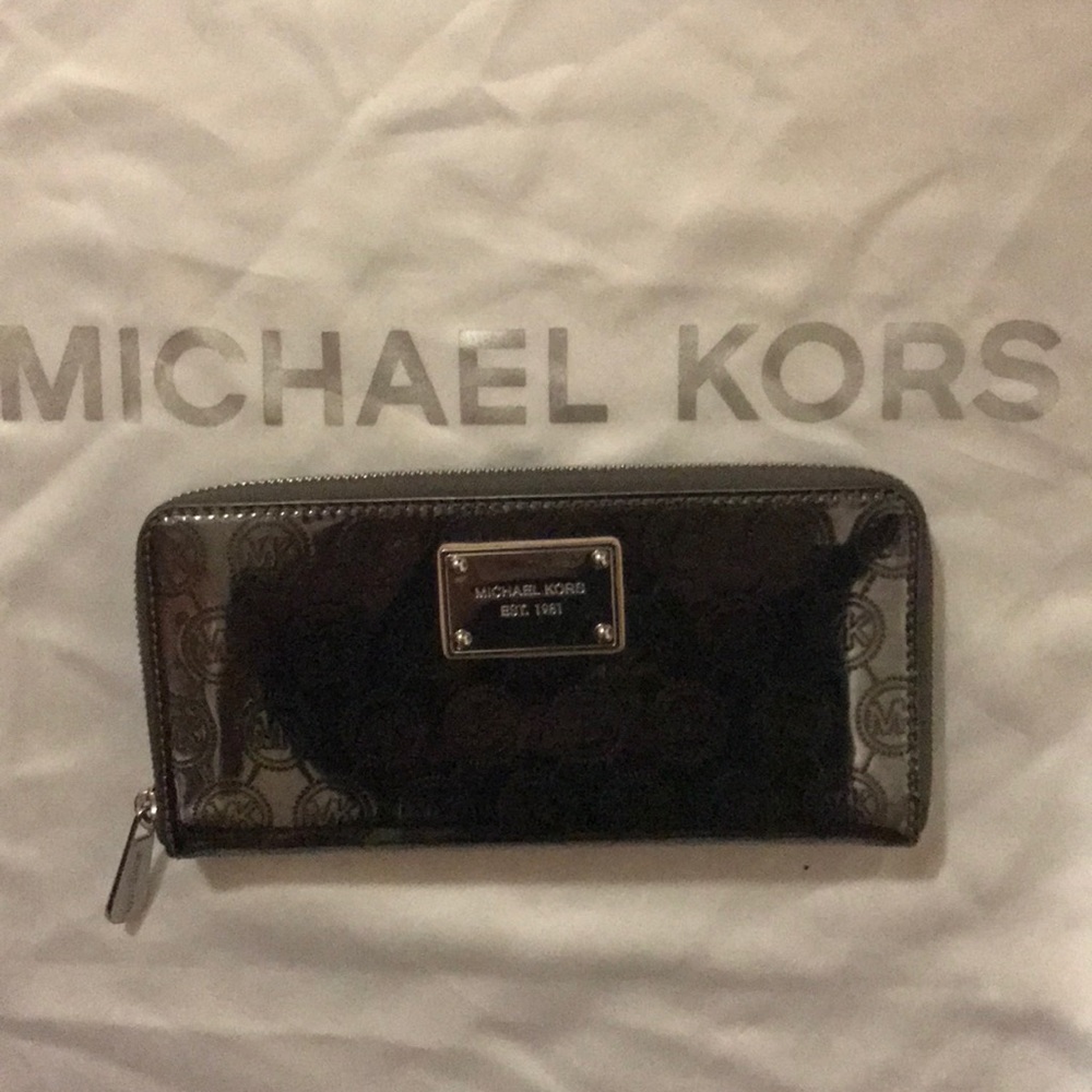 Michael Kors wallet, slightly used